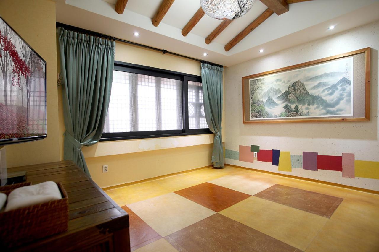 Jeonju Hanok Taejogung Hotel Room photo