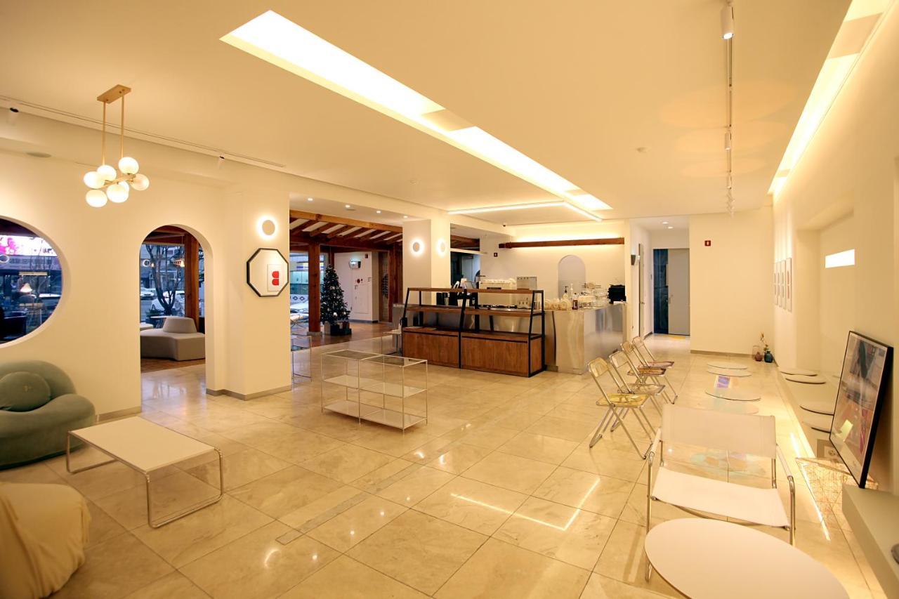 Jeonju Hanok Taejogung Hotel Exterior photo